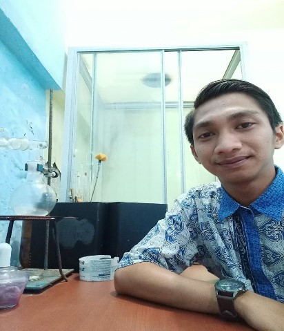 Testimonial from Kikik Andrian, A.Md.Kes, graduate of  D3 Teknologi Industri Farmasi & Pangan IIK Bhakta