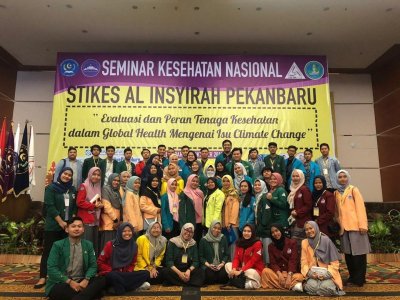 Delegasi Mahasiswa Fakultas Kesehatan Masyarakat IIK Bhakti Wiyata Ikuti Kegiatan RAPIMNAS ISMKMI di Riau